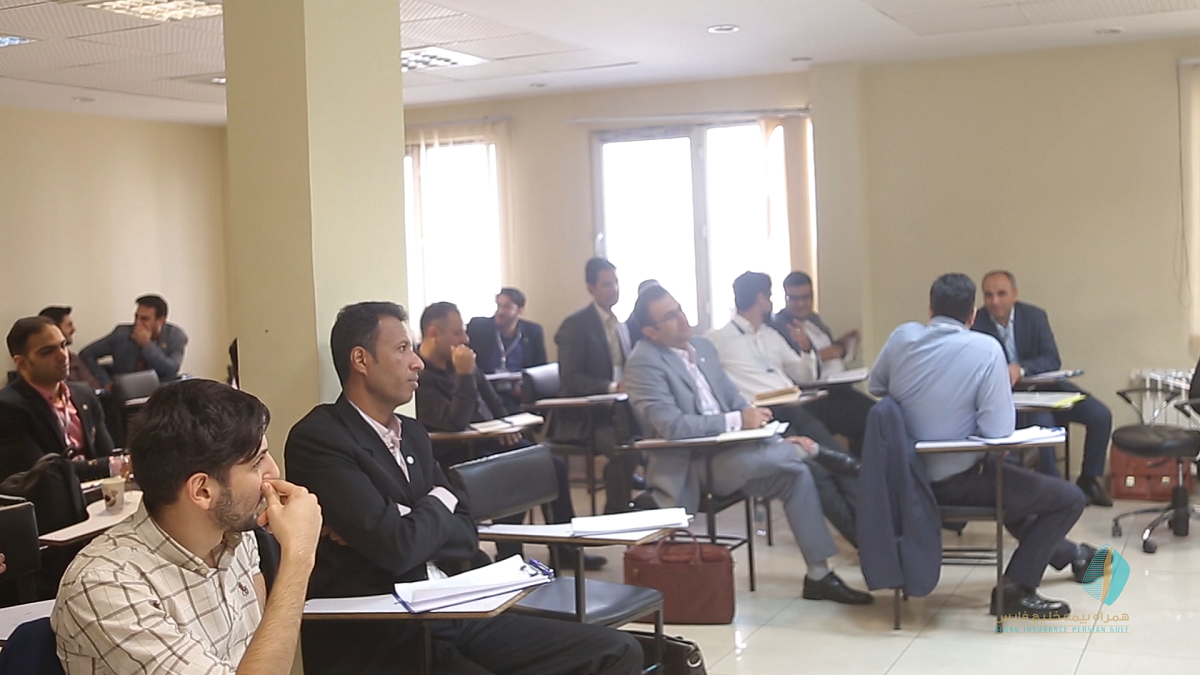 هفتمین دوره آموزش ارزیابی خسارت اتومبیل همراه بیمه خلیج فارس